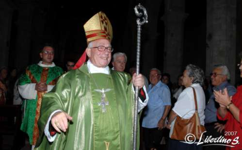 Celebrazione del Vescovo Domenico Tarcisio Cortese a Tropea