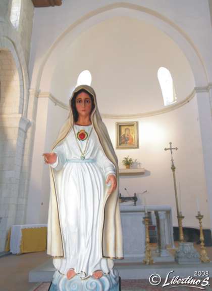 La statua della Madonna di Lourdes a Tropea