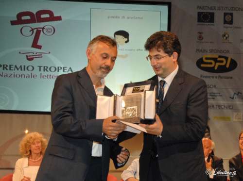 Paolo Di Stefano, II secondo classificato al premio "Tropea", autore de  Nel cuore di chi ti cerca
