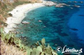 Ricadi - Spiaggia di Capo Vaticano (foto Salvatore Libertino)