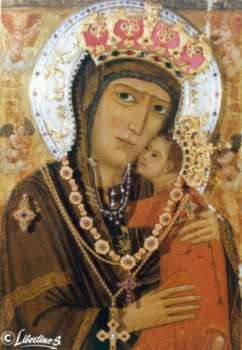 Madonna della Romania con Corona prima della processione (foto Salvatore Libertino)