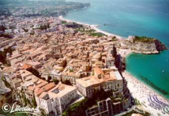 Tropea - Veduta aerea (Foto Libertino)